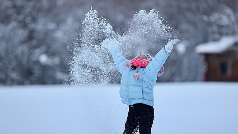 Kar yağışı etkisini gösterdi, Samsun'da eğitime ara verildi