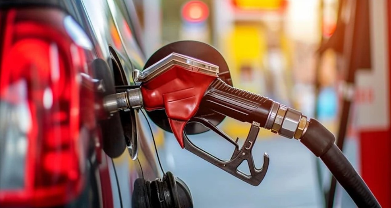 Akaryakıtta zam yağmuru: Motorine bir zam daha geliyor!