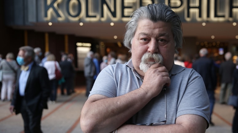 Ahmet Nesin için yakalama kararı çıkarıldı