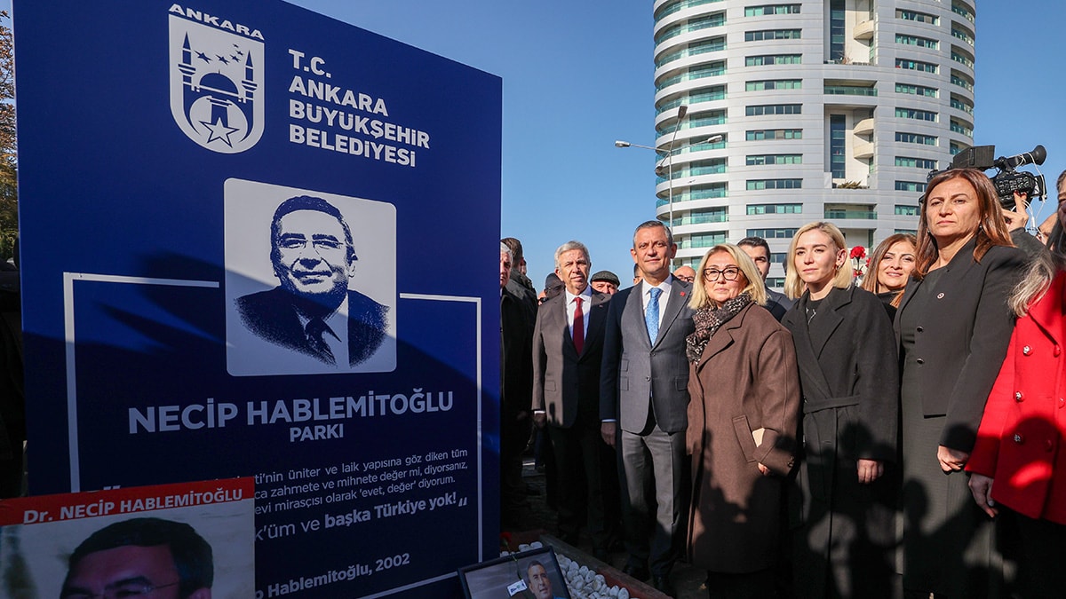 CHP lideri Özel'den 'Hablemitoğlu' ve 'Sinan Ateş' açıklaması: 'Kanı yerde kaldı'