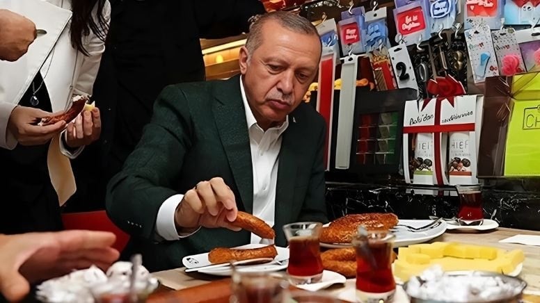 Arıkan, Erdoğan'ı 'çay-simit hesabı' üzerinden eleştirdi: Yoksulluk bitirilmiyor, yönetiliyor