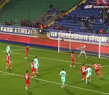 Türkiye Kupası'nda Rizespor-Van Spor FK maçında inanılmaz hata