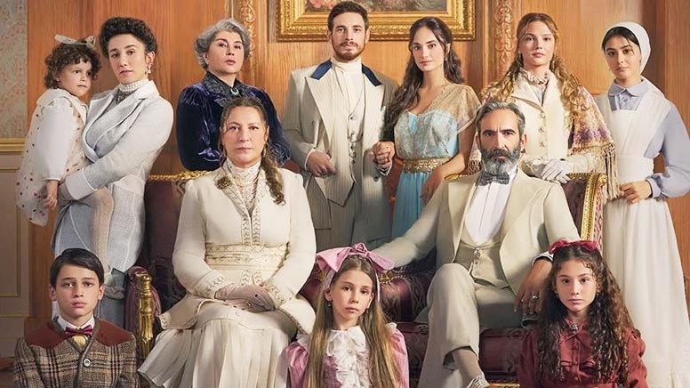 Şakir Paşa Ailesi dizisinden üzücü haber: Köşk tamamen yandı