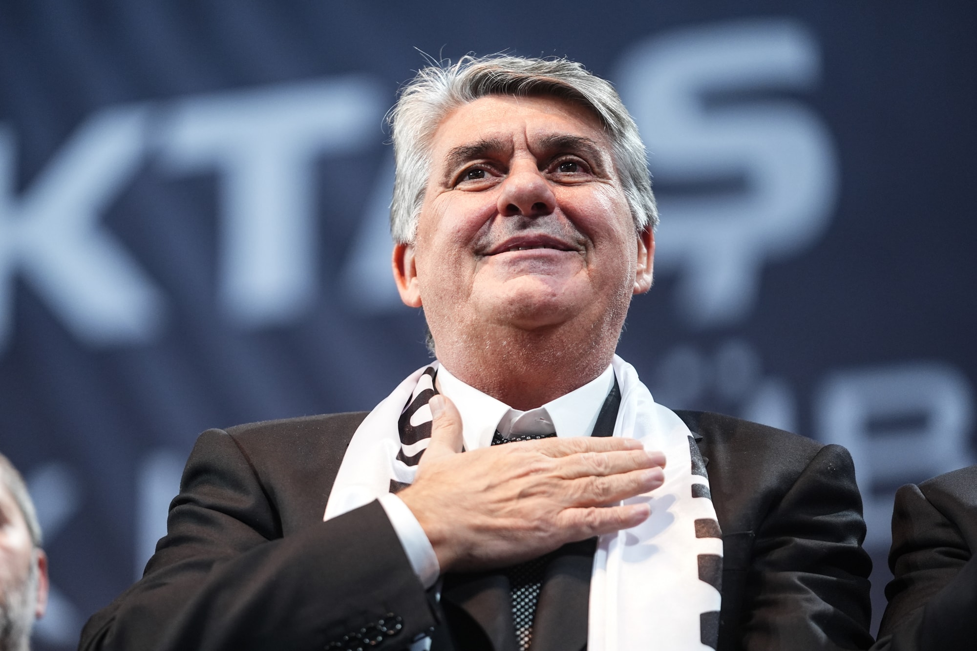 Serdal Adalı'dan derbi mesajı