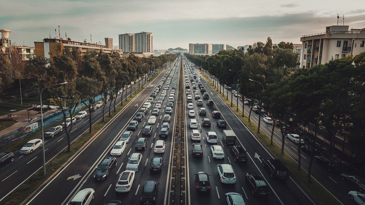 İstanbul'da trafik çilesi: Pazartesi yoğunluğu yaşanıyor