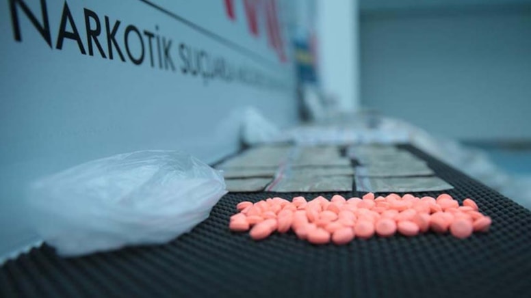 Van'da geçen hafta 55 kilo 350 gram uyuşturucu ele geçirildi