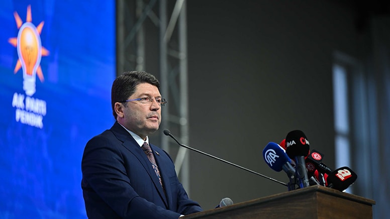 Erdoğan'ın ardından Bakan Tunç da İmamoğlu'nu 'icraat'la eleştirdi