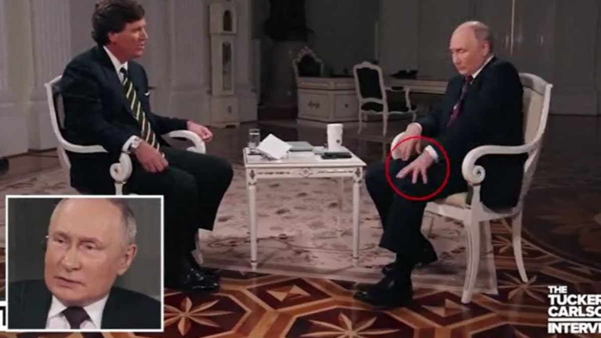 Putin'in Tucker Carlson'la yaptığı röportajdaki hareketi dikkat çekti