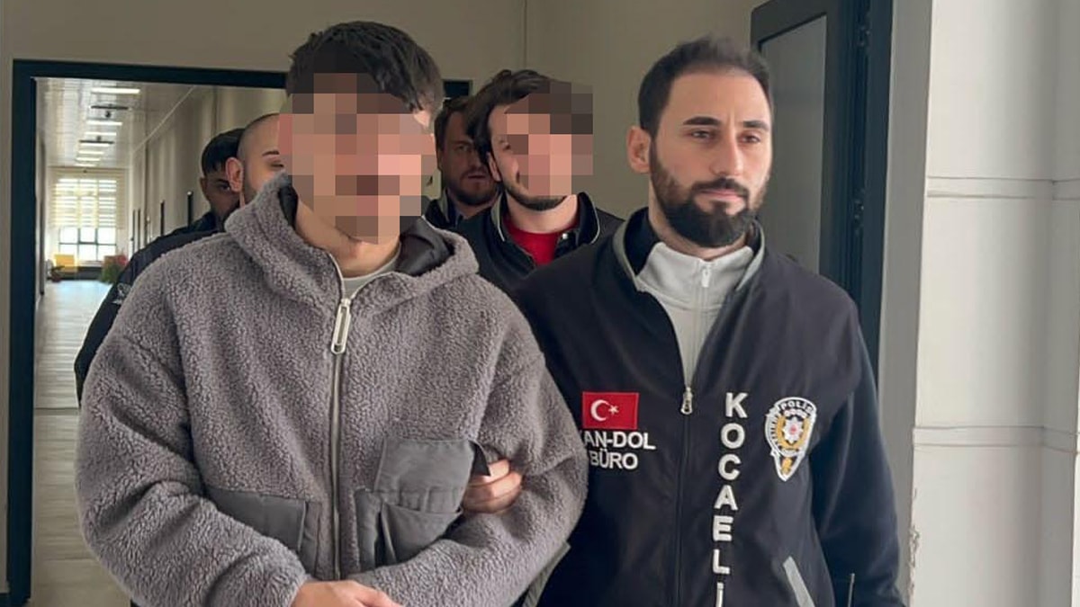 Esnafa silah zoruyla senet imzalatan 4 kişi tutuklandı