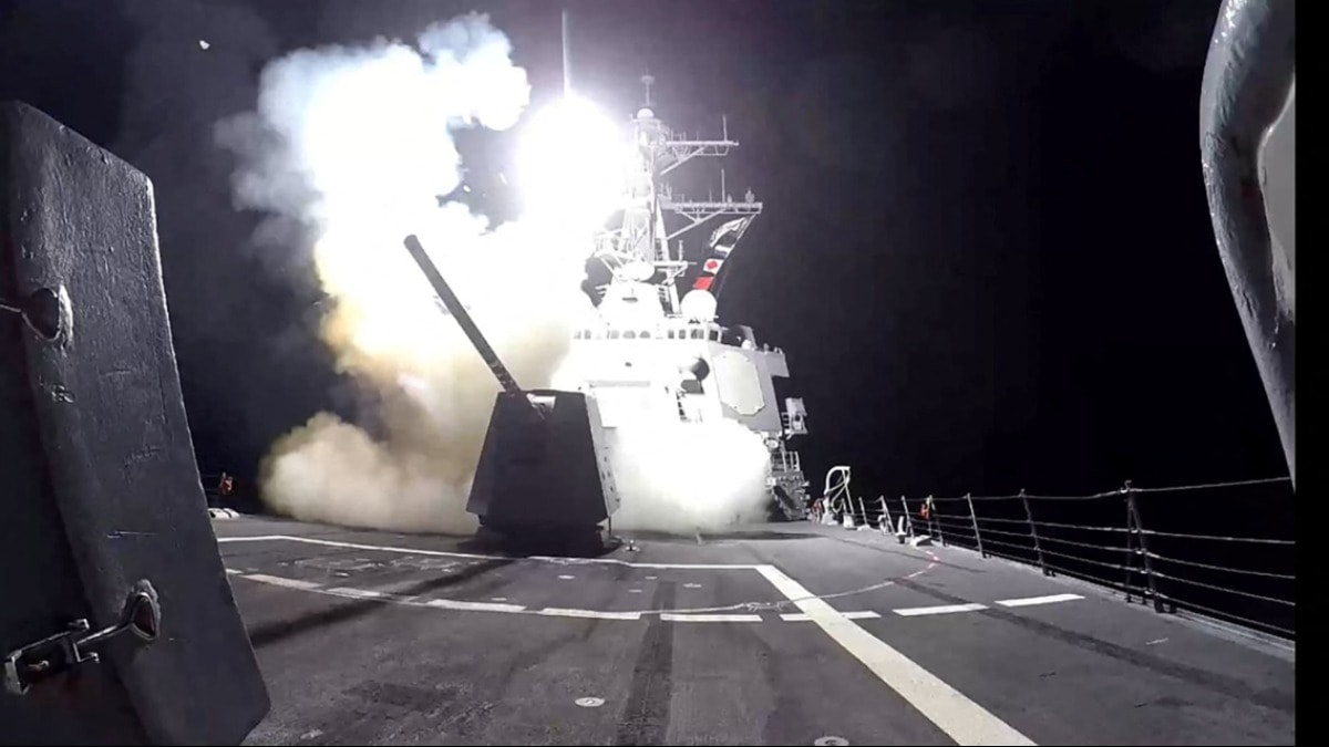 ABD ve İngiltere Husilere ait 36 hedefe saldırı düzenledi