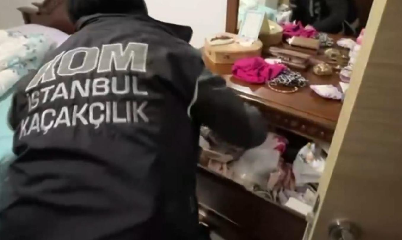 İstanbul'da 'gaybubet evi' operasyonu: 7 gözaltı