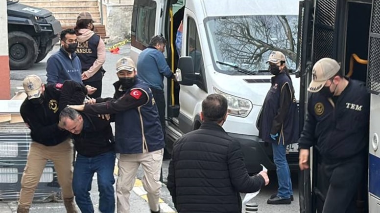 Adliyedeki terör saldırısında 48 şüpheliye tutuklama talebi