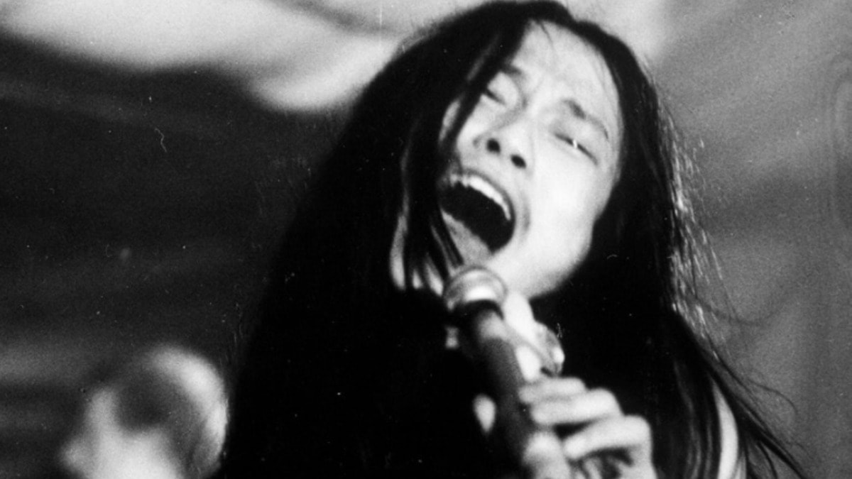 30 yıl boyunca kanserle savaştı... Ünlü müzisyen hayatını kaybetti