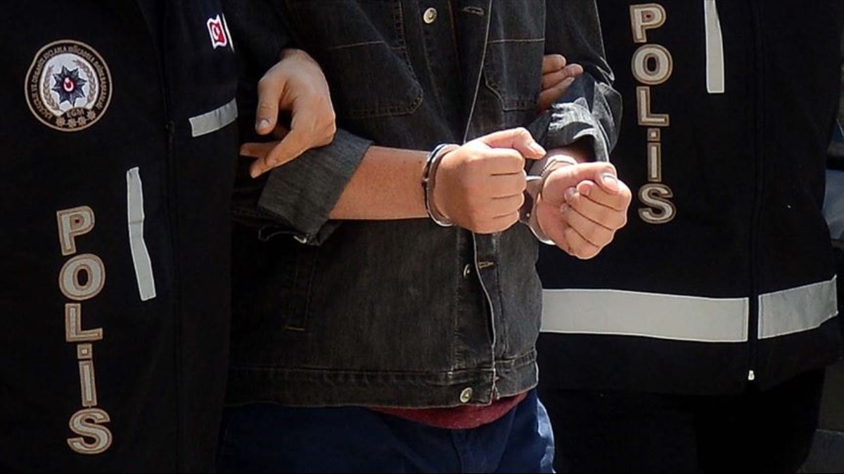 Mersin Emniyet Müdürü'nün kardeşi Nezir Aslan kaçak makarondan gözaltında