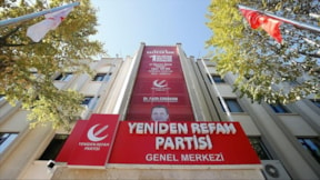 Yeniden Refah Partisi 80 belediye başkan adayını açıkladı