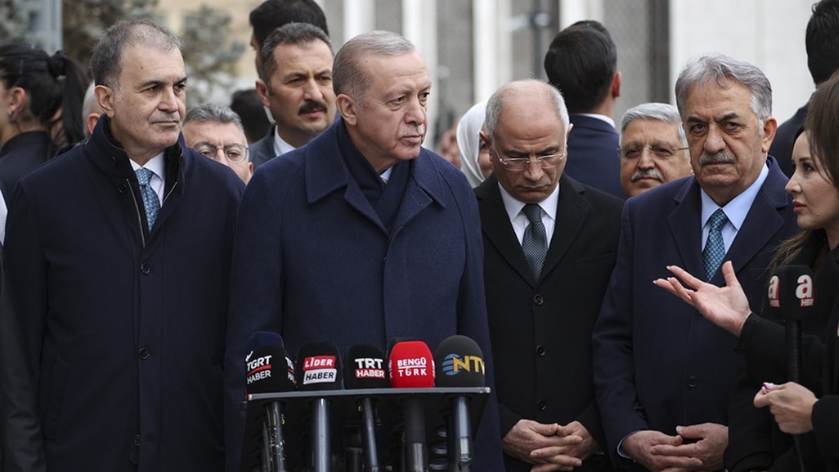 Erdoğan'dan A Haber muhabirine fırça: Rüya kendine gel