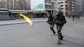 Yunanistan'da büyük grev: Sokaklar karıştı