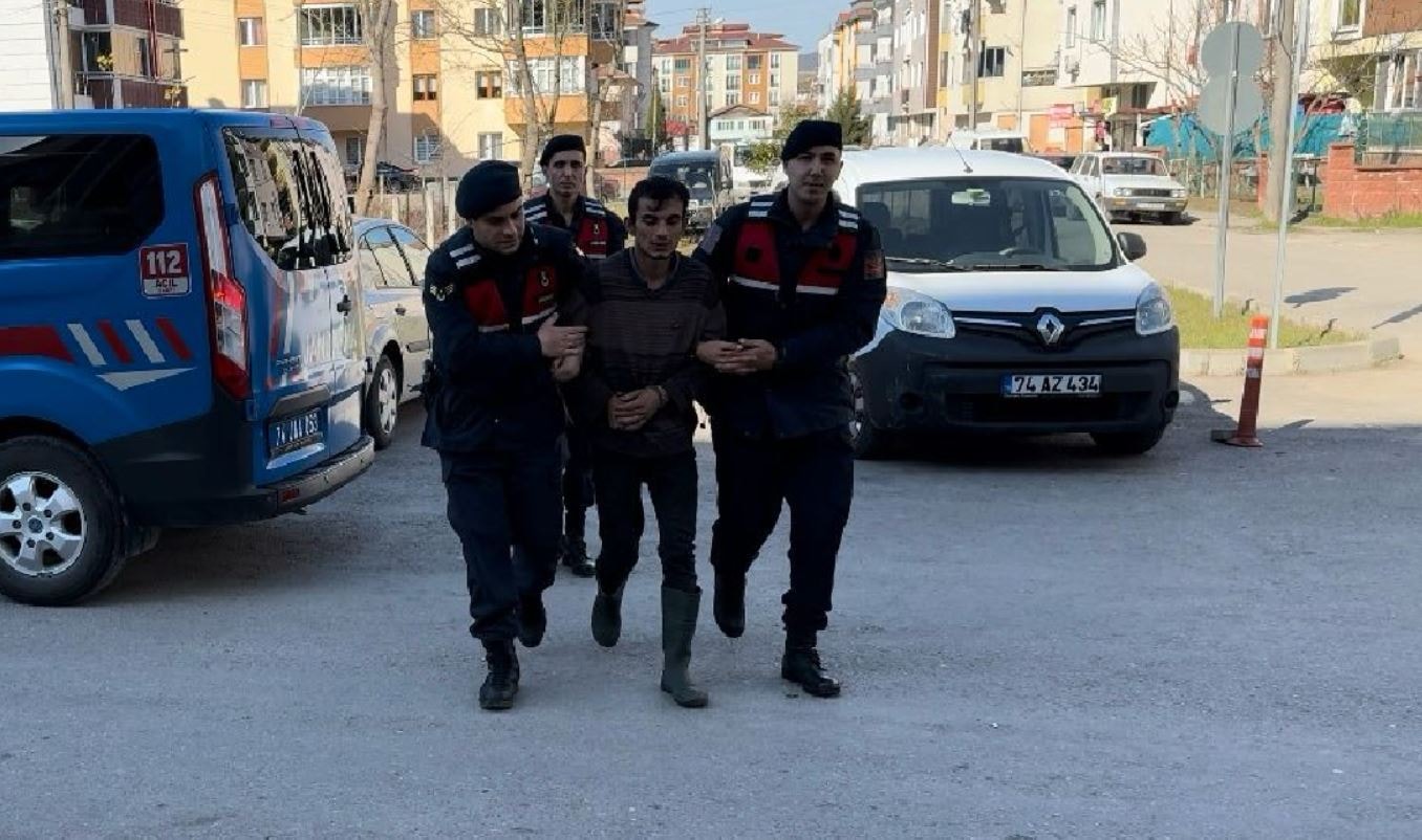 Annesini av tüfeği ile öldürdü! Korkunç detaylar ortaya çıktı...