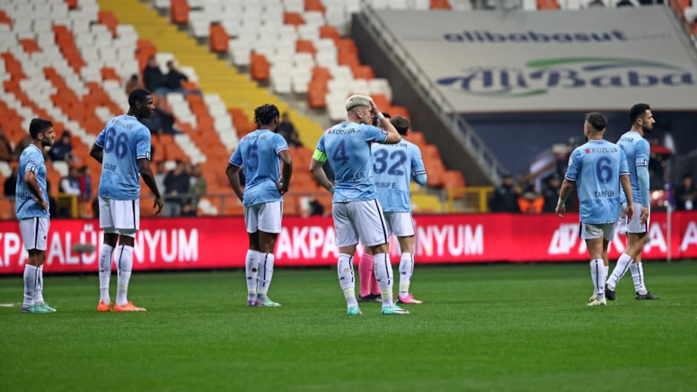 Adana Demirspor Kasımpaşa'ya yenilerek kötü gidişini sürdürdü