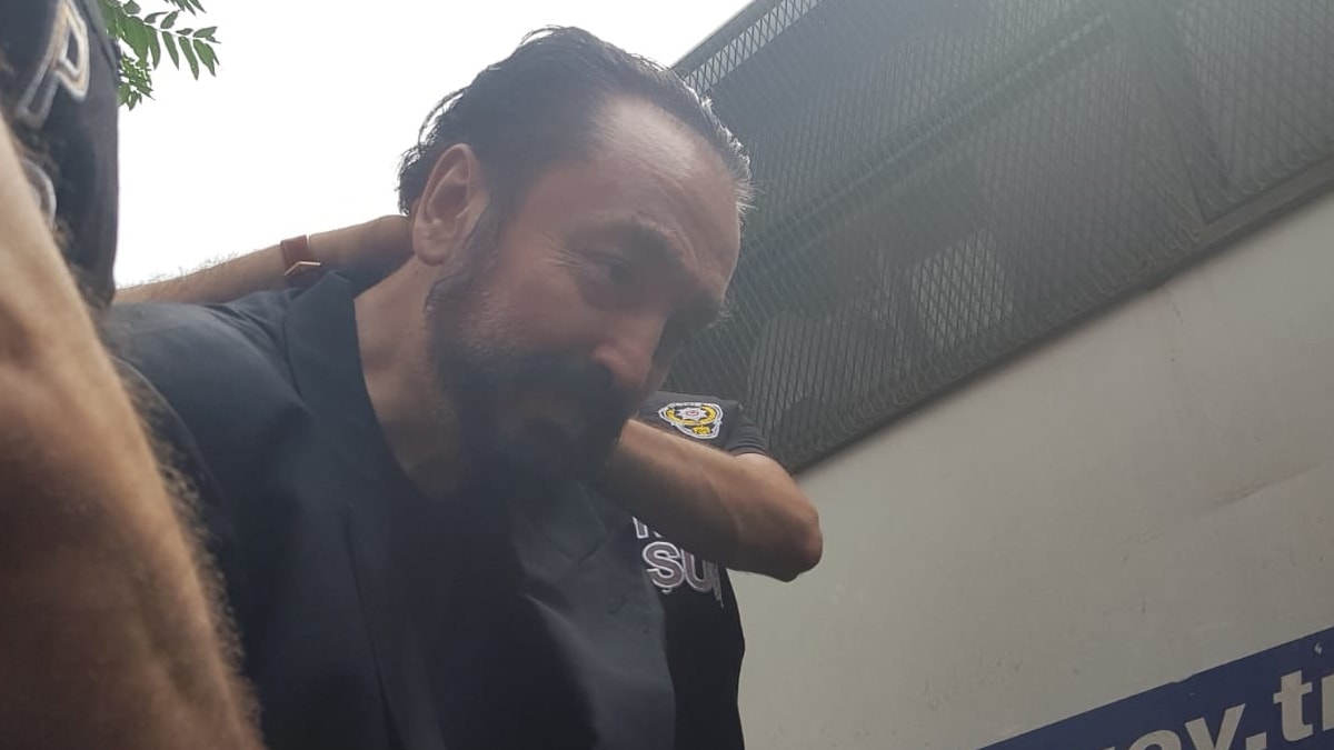 Adnan Oktar davasında yeni detay: Erdoğan'ın kızına ve bakana kargolamışlar