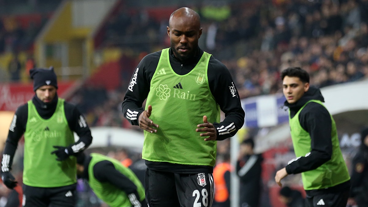 Beşiktaş'tan Musrati açıklaması: Bonservisi alındı