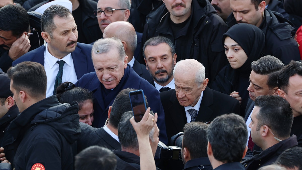 Bahçeli: Zor şartları birlik ve beraberlik şuuruyla atlattık