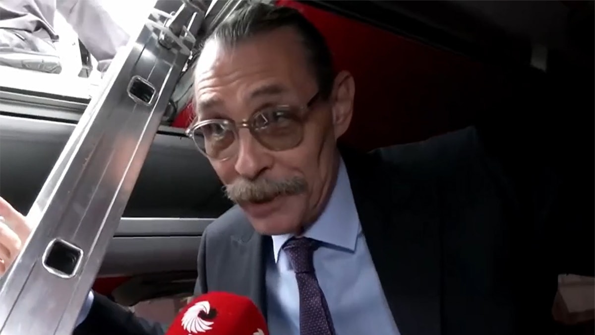 Erdal Beşikçioğlu'nu heyecanlandıran miting