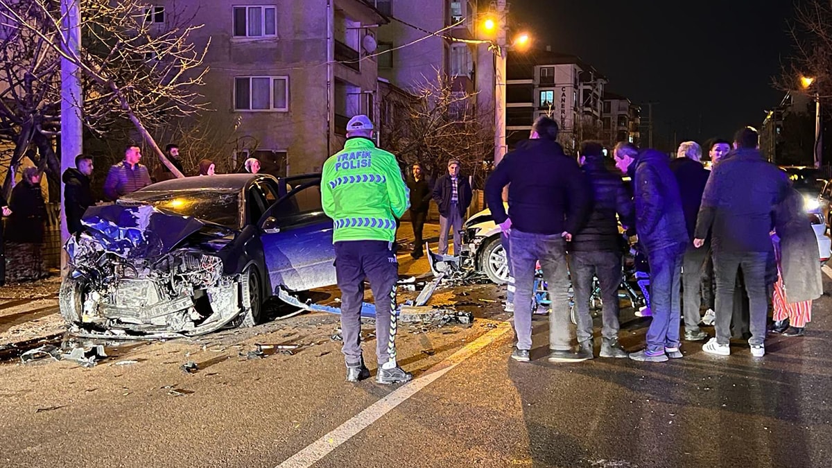 Kaza sonrası ortalık karıştı