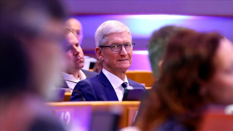 Apple CEO'su Cook: Çin'den daha kritik bir tedarik zinciri yok