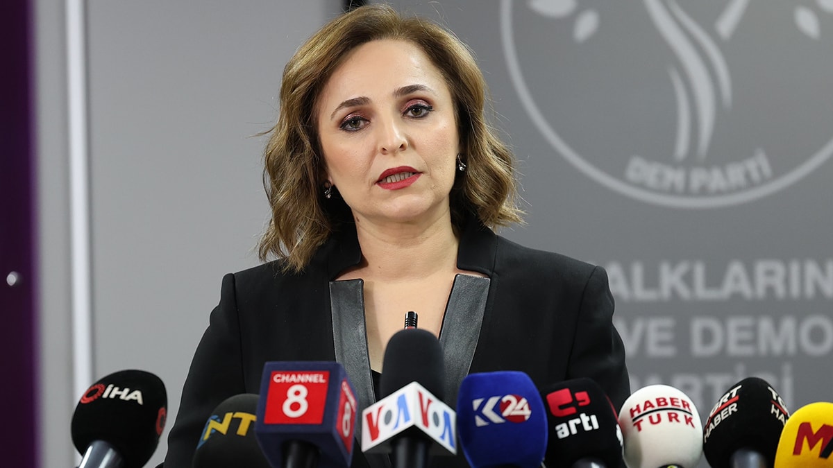 DEM Parti'nin Ankara adayı Gültan Kışanak ve Öztürk Türkdoğan