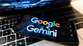 Yapay zekâ botu Google Gemini'den hata üstüne hata
