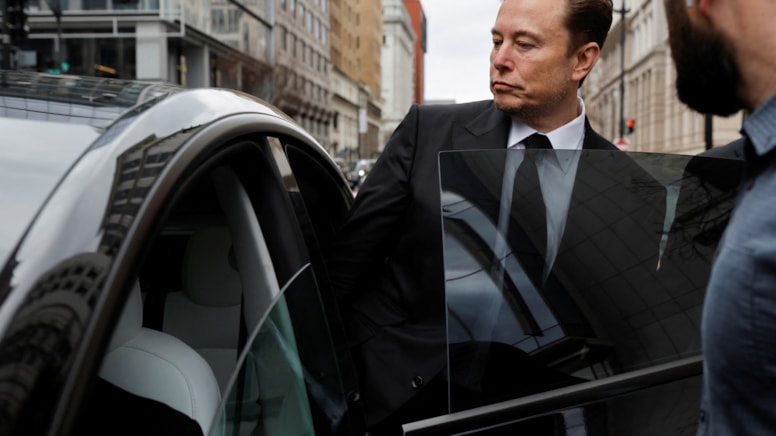 Elon Musk'ın Tesla planları tepki çekti... Protesto ettiler