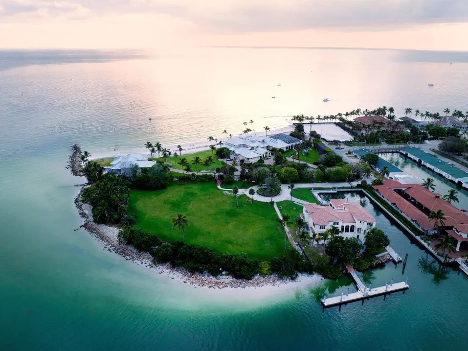 Amerika'da satışa sunulan en pahalı ev... 295 milyon dolara alıcısını bekliyor