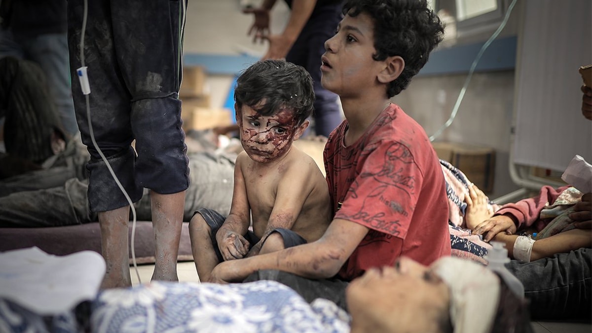 Gazze’de her gün 100 çocuk öldürüldü