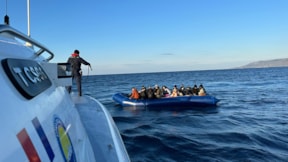 Ege'de 67 düzensiz göçmen daha kurtarıldı