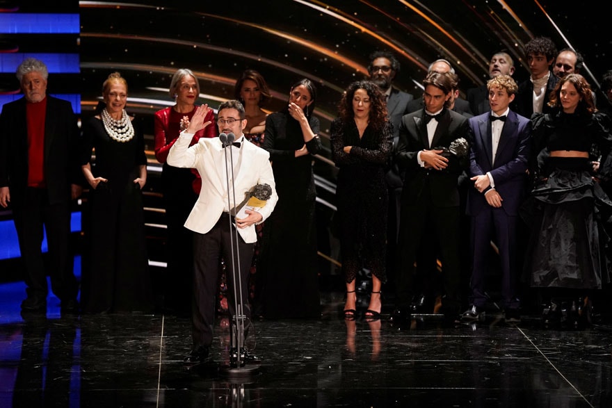 "Kar Kardeşliği" filmi ödüllere damga vurdu