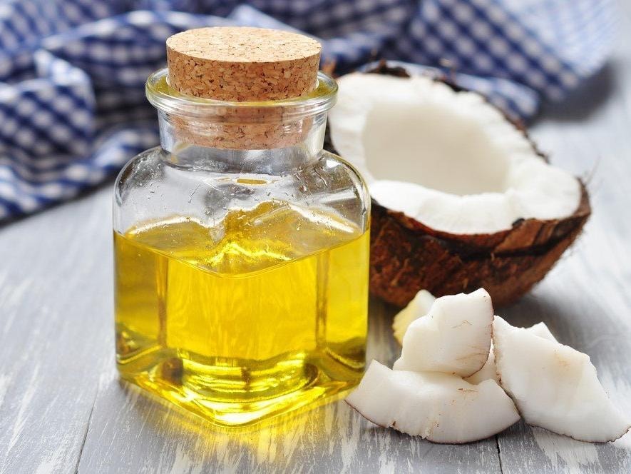 Hindistan cevizi yağı faydaları neler, saça nasıl uygulanır?