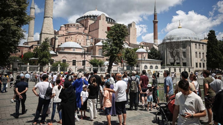 İstanbul 17,5 milyon ziyaretçi sayısıyla rekor kırdı