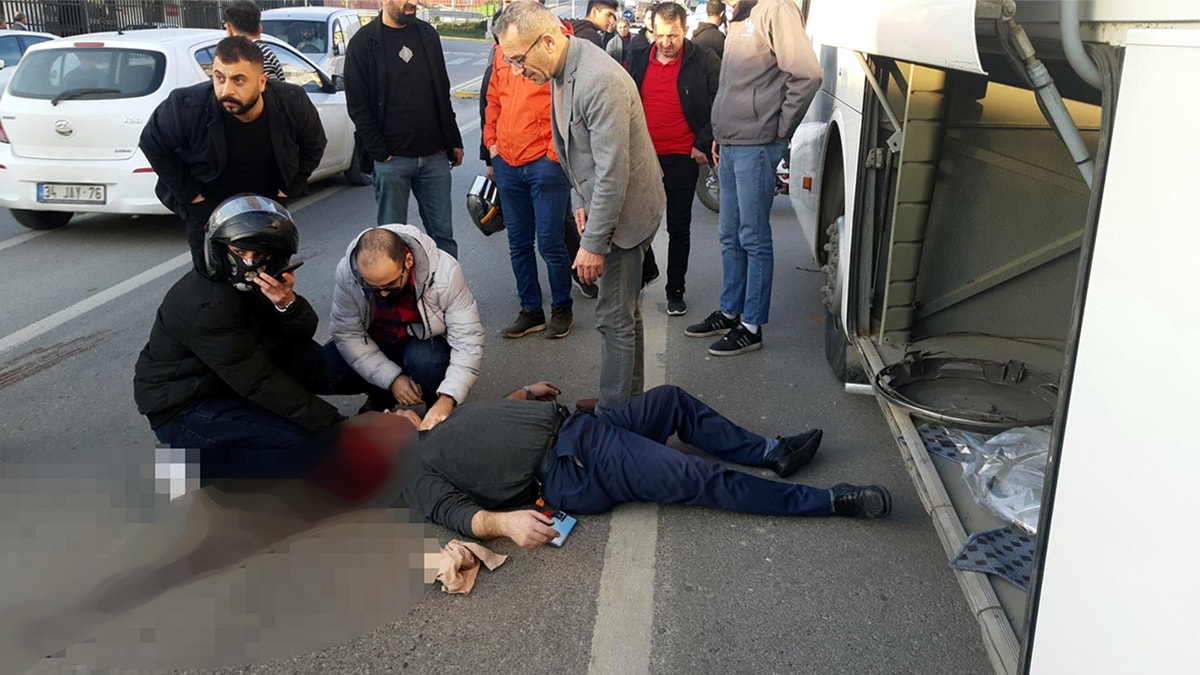 Servis otobüsü şoförüne silahlı saldırı