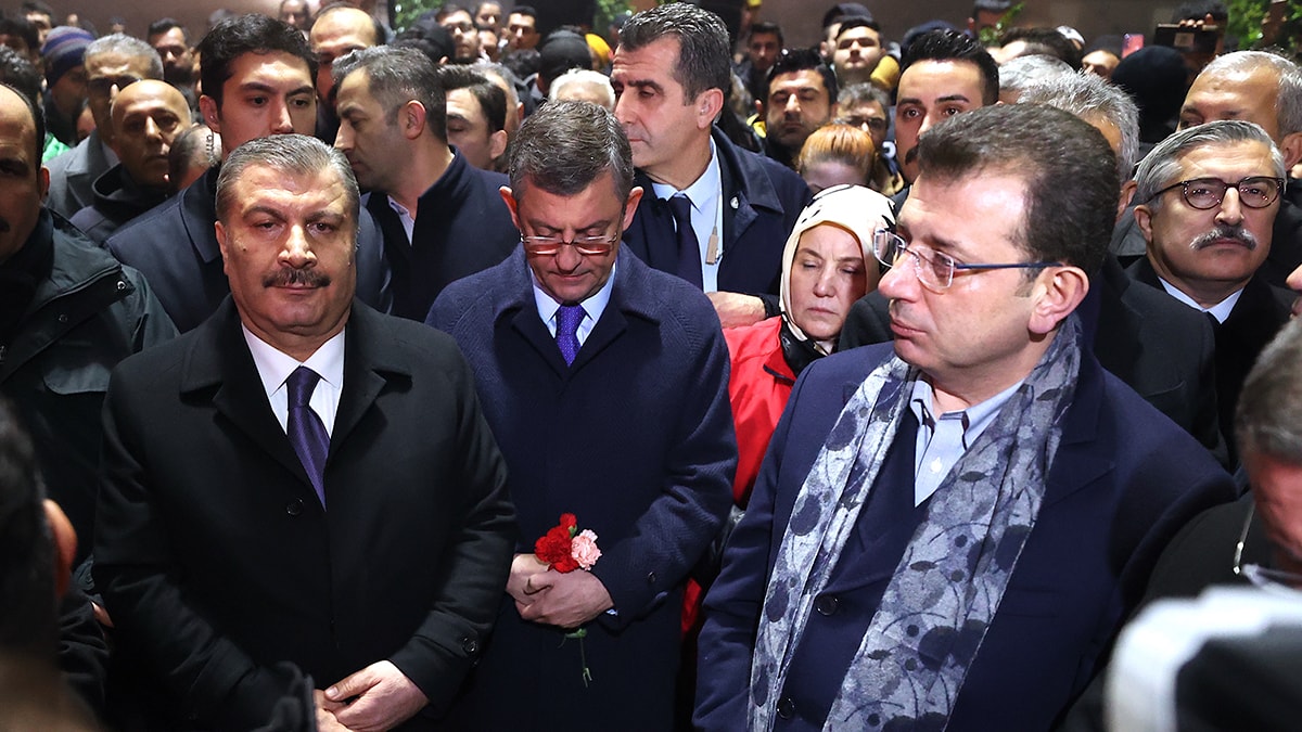 Protesto edilen Koca: Fatiha'dan rahatsız olan mı var?