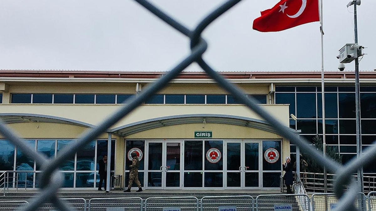 15 Temmuz davasında gerekçeli karar: Kanunsuz emirlere karşı durmadılar