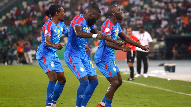 Arthur Masuaku'dan inanılmaz frikik golü: Demokratik Kongo yarı finalde