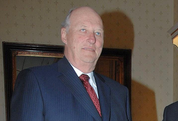 Hastaneye kaldırılan Norveç Kralı Harald ülkesine dönüyor