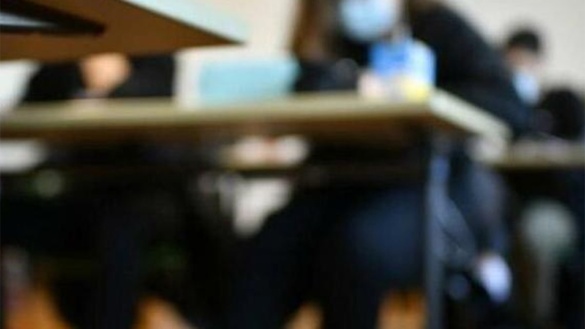 6 öğrenci, 3 öğretmeni kaçırdılar, fidye istediler