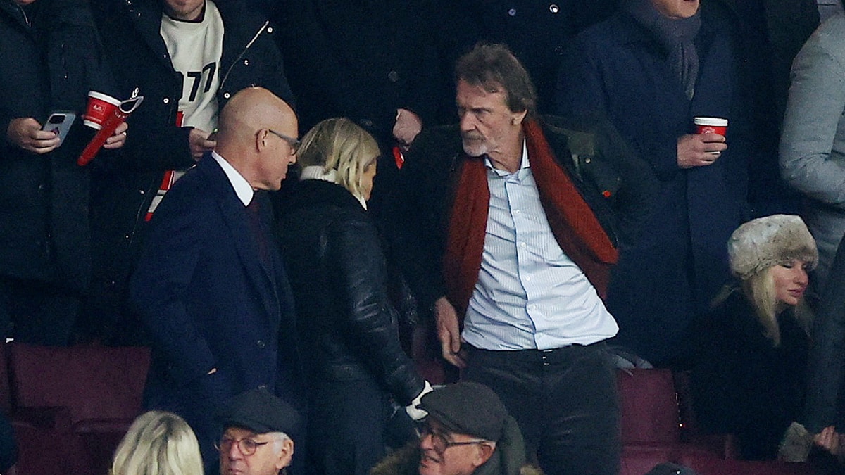 Manchester United'a büyük yatırım: Jim Ratcliffe yüzde 25 hisse satın aldı