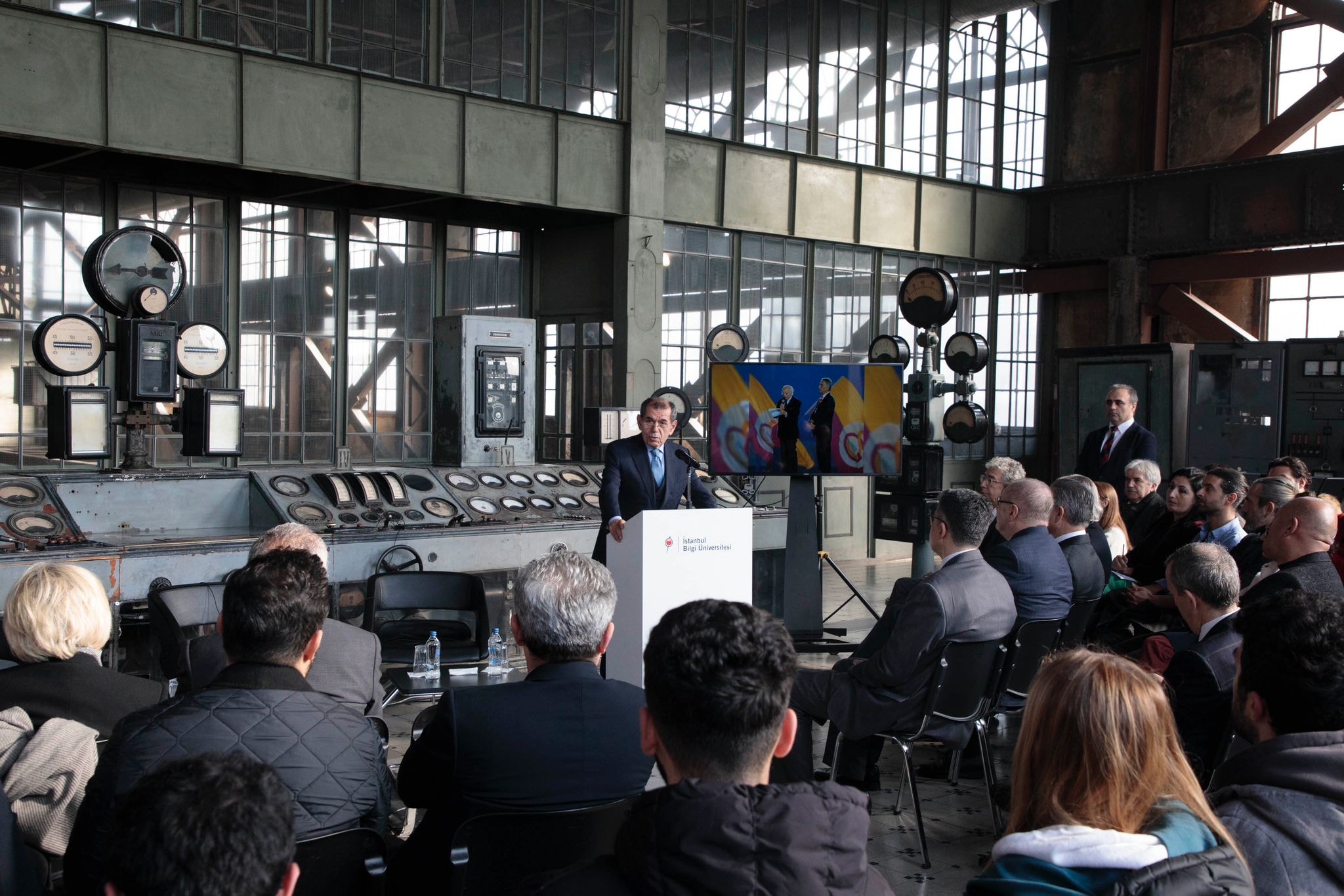 Selahattin Beyazıt adına panel