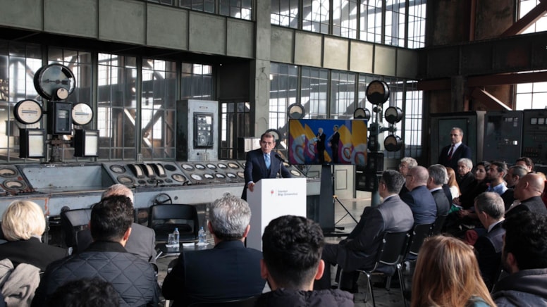 Selahattin Beyazıt adına panel