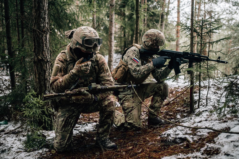 Rusya: Ukrayna'daki askeri işletmeleri ve depoları vurduk