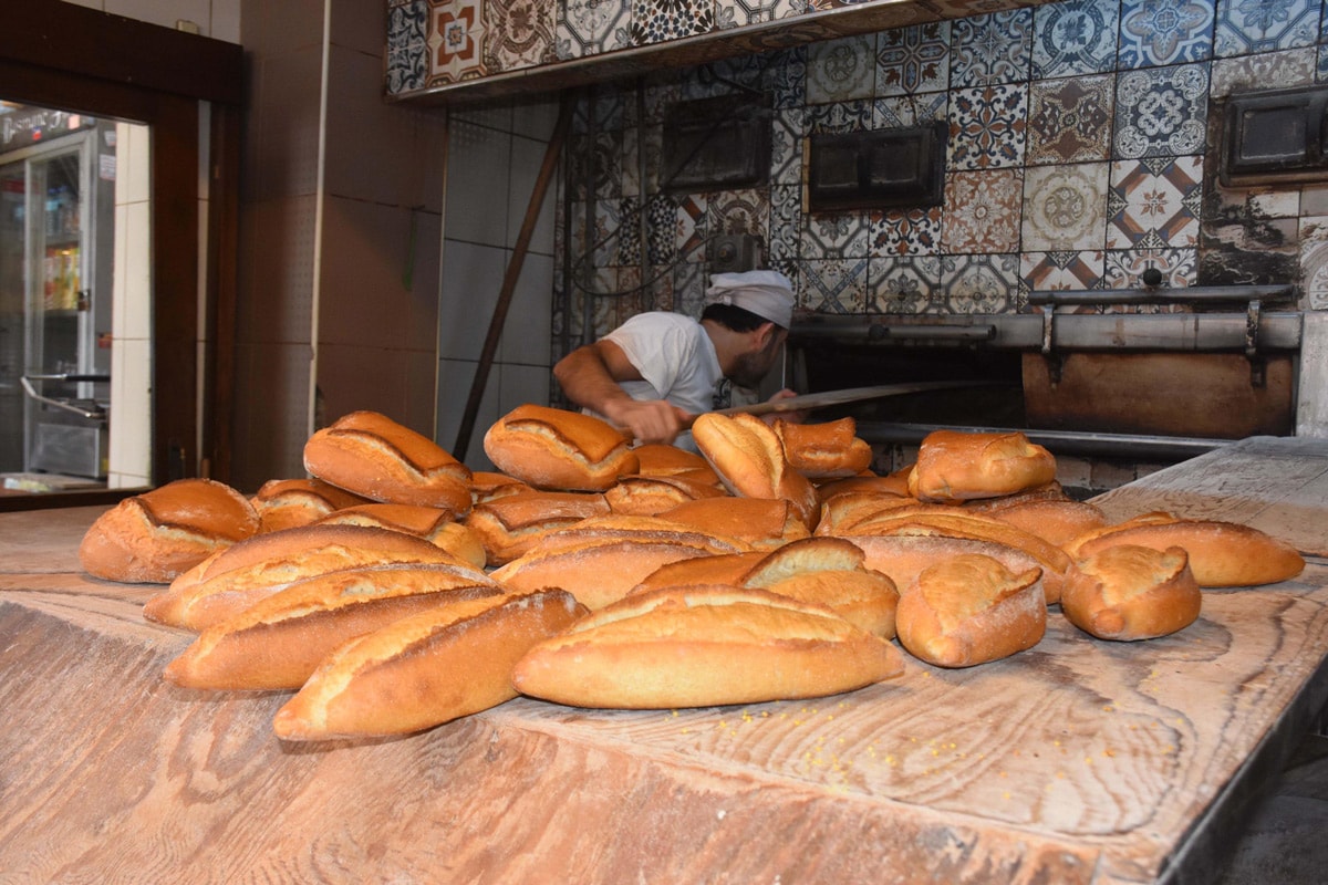 Buğday 9,5-10 TL'yi aşarsa ekmeğe zam gelebilir