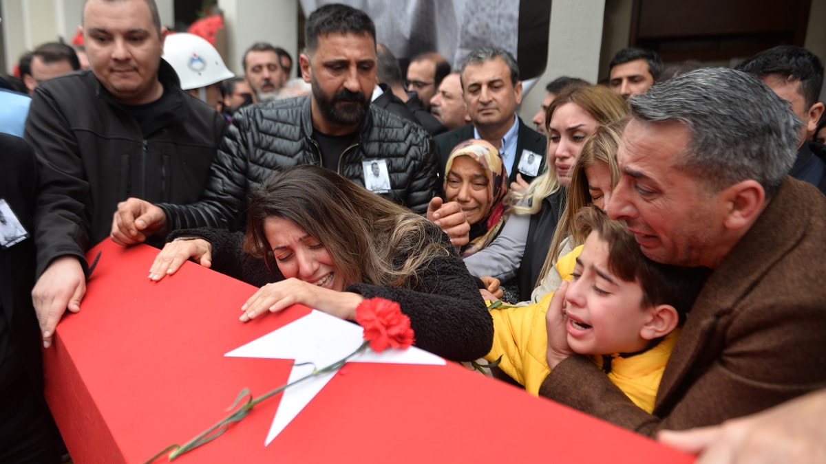 Adana'da Samet Güdük için yürek yakan tören